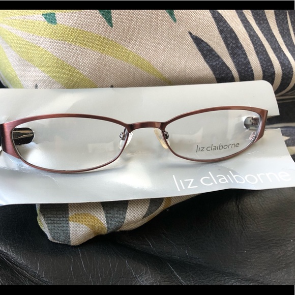Liz Claiborne Eyeglass Frame (Copper/Brown) - Picture 2 of 8